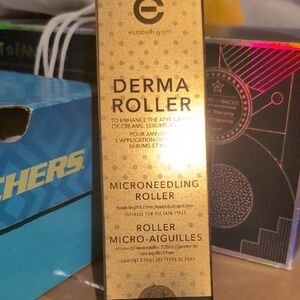 Elizabeth Grant Gold Derma Roller